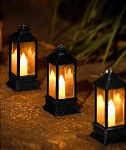 Decorative Lanterns Hanging Lantern with Flashing Led Pillar Candles Battery Operated