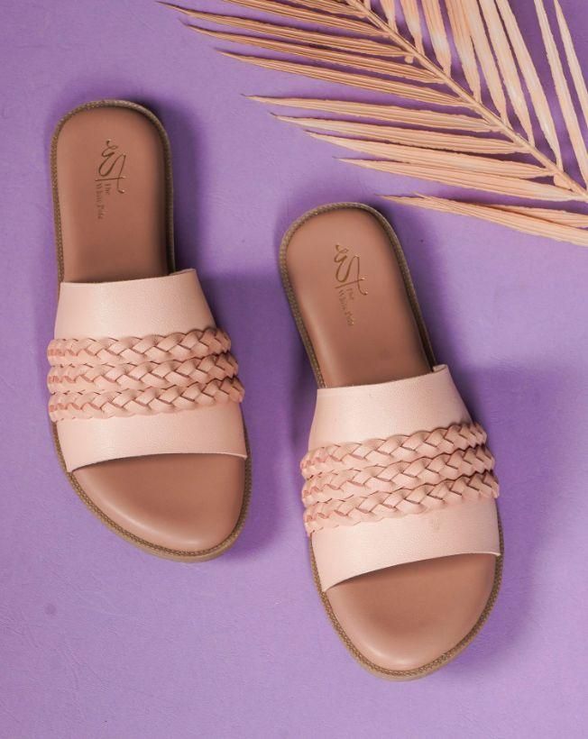 Flat Sandal Comfortable Daily Use Sandal for Women's